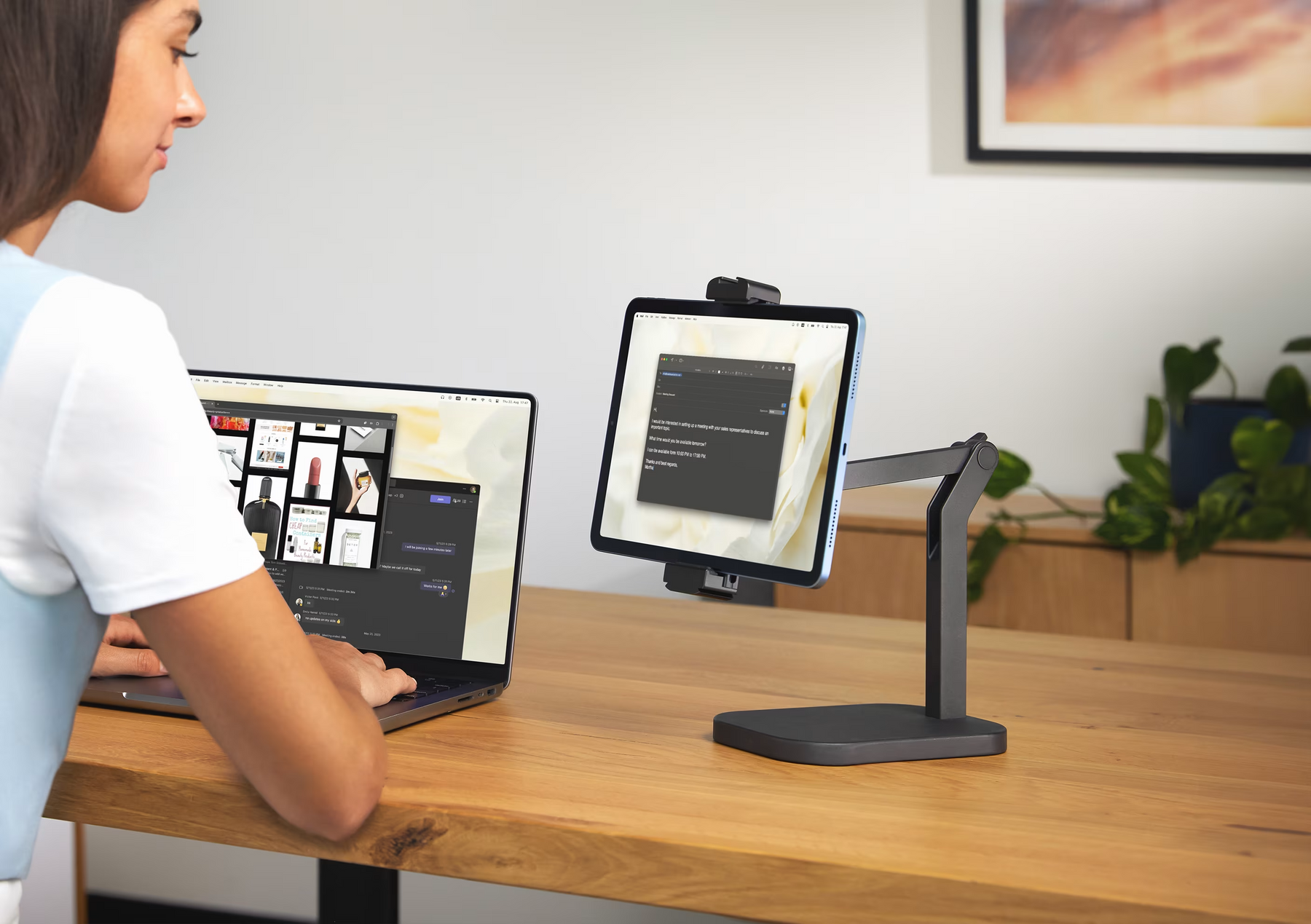 Wave Desk Tech Support Lab Elgato Wave Desk Stand – Adjustable and Stable | Simufy