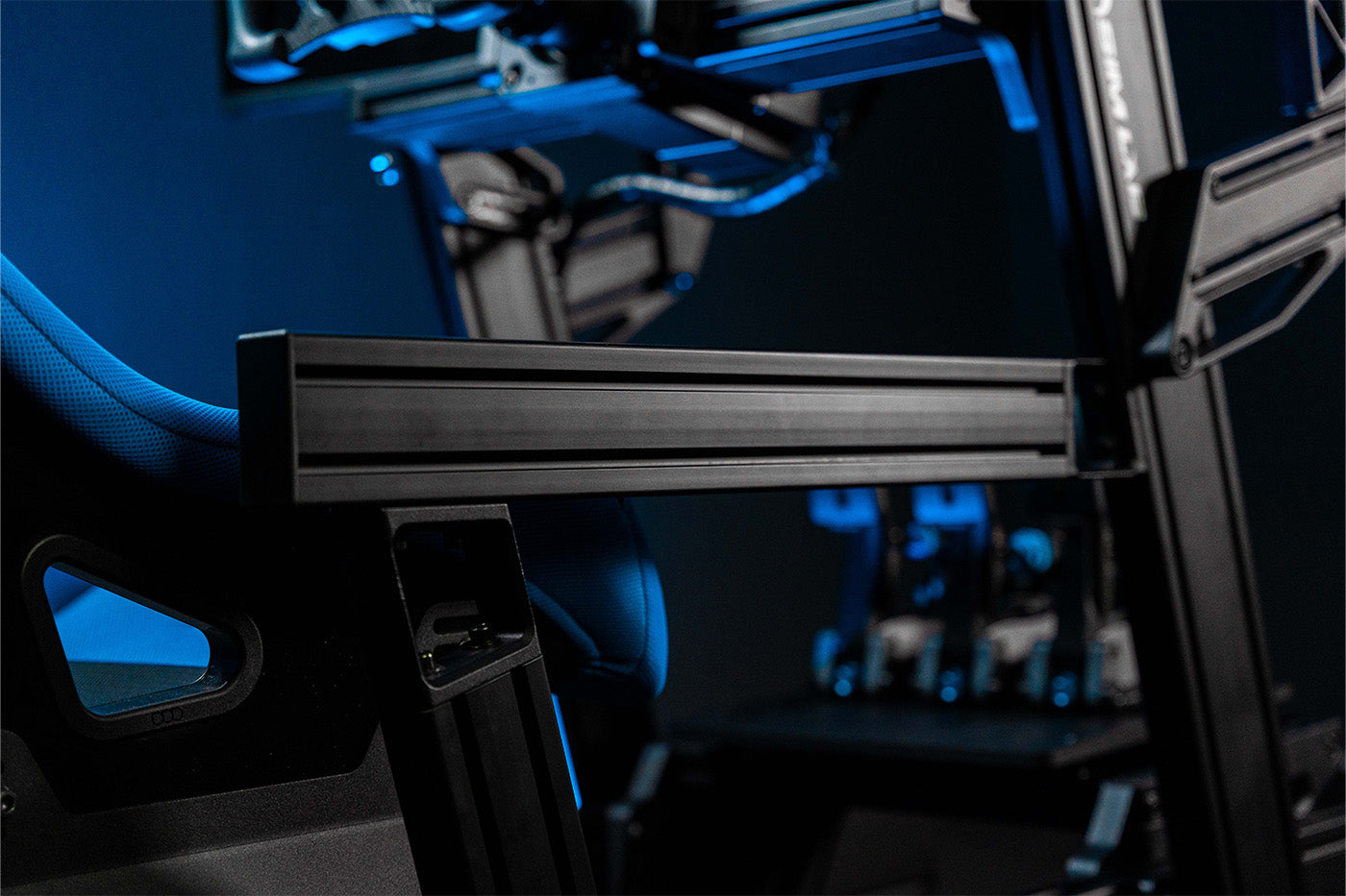 Simracing P1X Pro Sim-Lab Cockpit: Extreme Rigidity | Simufy